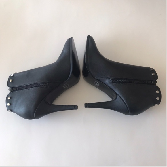 Y2k New Fergalicious Womens Captain Ankle Boots Booties Black Size 7 Goth Party - Picture 6 of 8